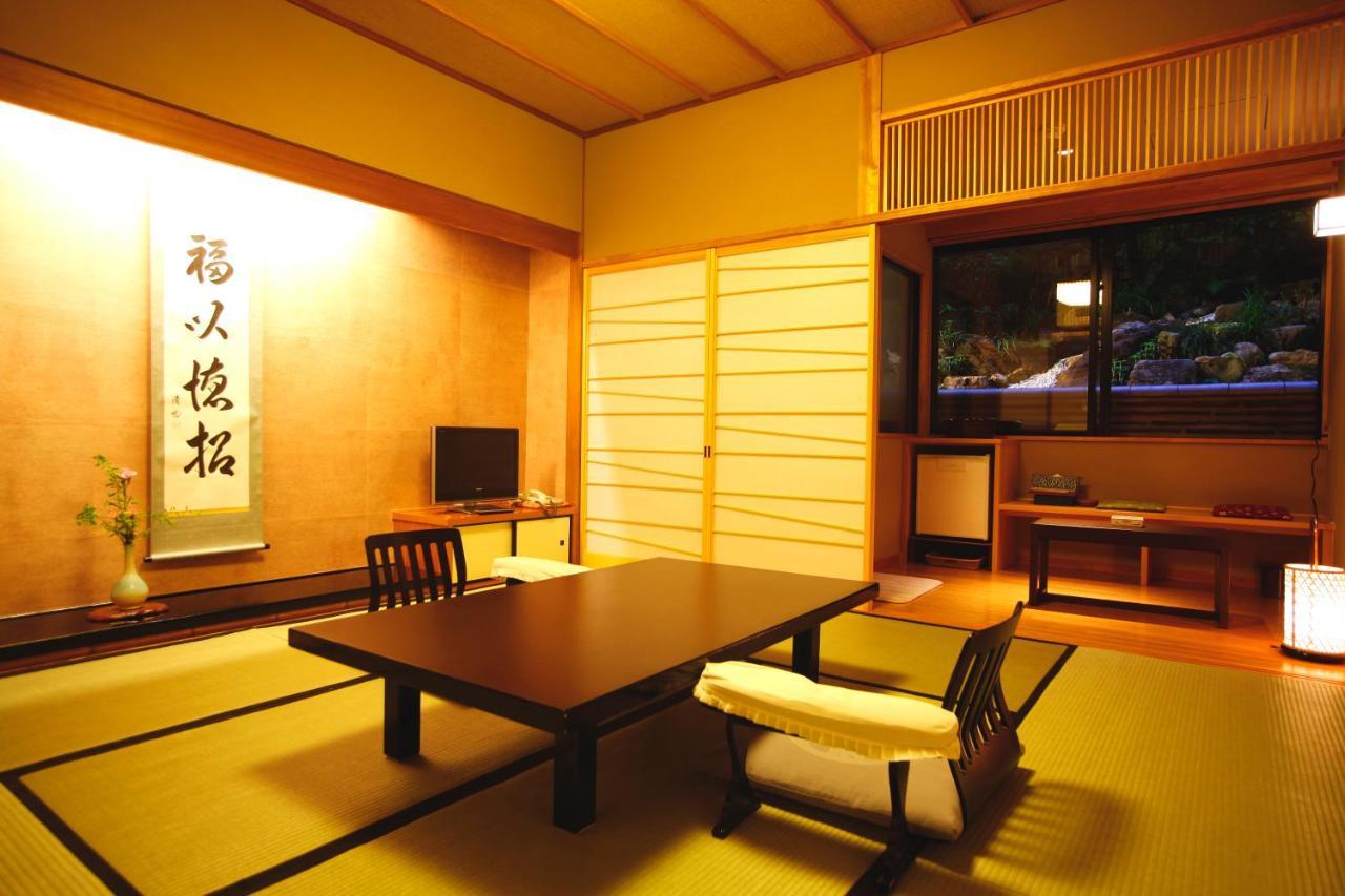 Kyoto Arashiyama Onsen Ryokan Togetsutei 외부 사진